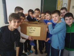 Minik Öğrenciler Kapakları Topluyor, Engellilere Destek Oluyor