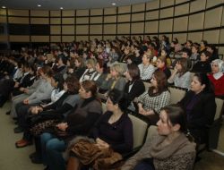 Güzelbey, Belediyede Çalışan Bayan Personelle Bir Araya Geldi