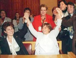 Çiller'in Danışmanı Ak Parti'ye Katıldı