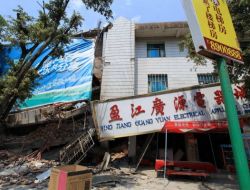 Çin’deki Depremde Ölü Sayısı 19