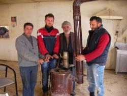 Karda Şantiyede Mahsur Kalan İşçilere Ulaşıldı