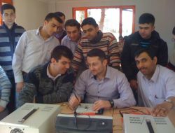 Zirve Üniversitesi'nden Sanayiye Kalifiye Eleman Desteği