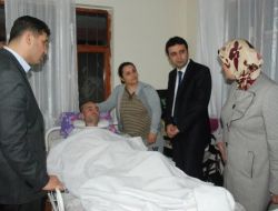 Ak Parti Antalya Teşkilatı Mağdur İşçiye Destek Olacak