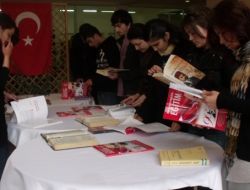 Adana'da Mehmet Akif Ersoy Sergisi Açıldı