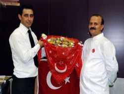 Türk Baklavası Hollanda'da Görücüye Çıktı