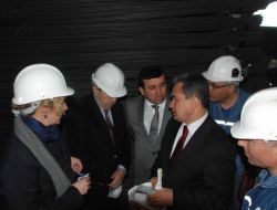 Vali Lekesiz, Demir-çelik Tesislerinde İncelemelerde Bulundu