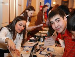 Türk Üniversiteleri Astana'da Görücüye Çıktı