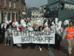 Belçika’da ‘hepimiz Başörtülüyüz’ Yürüyüşü