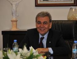 Başkan’dan Gençlere 3 Altın Öğüt: Kendinizi İyi Yetiştirin, Sevdiğiniz İşi Yapın Ve Sabırla Dinleyin