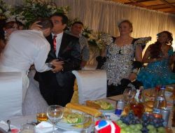 Tatlıses Köstence'yi Salladı