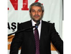 Bakan Ergün, Diyarbakır’da İş Adamları Ve Stk'larla Bir Araya Geldi