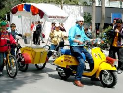 Sahnelere Dönüyor Gari