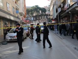 Okul Önünde Unutulan Çanta Paniğe Sebep Oldu