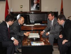 Ak Parti Milletvekili Sıvacıoğlu'ndan Karayolları Bölge Müdürü'ne Ziyaret