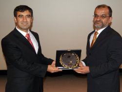 Ayna Programının Yapımcısı Saim Orhan'a '2011 Evliya Çelebi' Ödülü