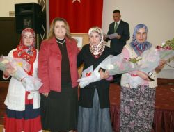 Kadın Çiftçiler Bilgide Yarıştı