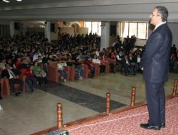 Prof. Dr. Zeki Aydın: Herkes Birbirine Olan Sevgisini Göstermeli