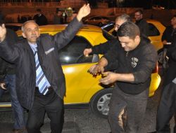 Akaryakıt Zammından Bunalan Taksiciler ‘oynattı’