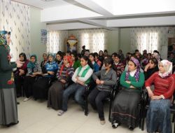 Şahinbey Belediyesi Kursiyerleri Mikro Kredi Konusunda Bilgilendirdi