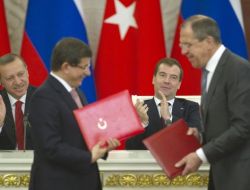 RUSYA VE TÜRKİYE VİZELERİ RESMEN KALDIRDI