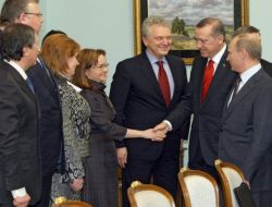 ERDOĞAN, PUTİN'LE GÖRÜŞTÜ!