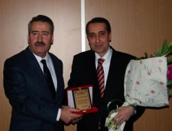 İzmir Valisi Kıraç: Şifa Üniversitesi Birbirinden Değerli Tıp İnsanlarını Yetiştirecek