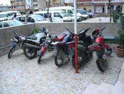 Motosiklet Hırsızları Yakalandı
