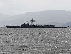 Tcg Giresun Gemisi Antalya'da Ziyaretçilerini Bekliyor