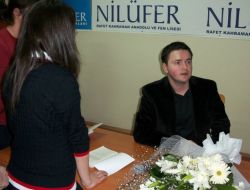 Yazar Cem Gülbent, Özel Rafet Kahraman Lisesi Öğrencileriyle Buluştu