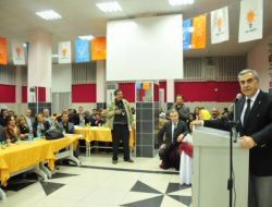 Ak Parti İzmir İl Başkanı Akay: Kapı Kapı Gezip İcraatlarımızı Anlatacağız