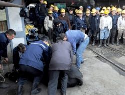 İş Kazasına Karşı Kurban Kesip Dua Ediyorlar