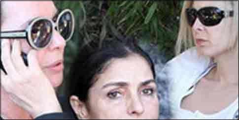 Tatlıses'in kadınları hastaneyi birbirine kattı