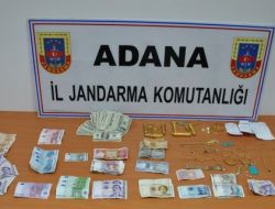 Çaldıkları 200 Bin Lirayı Harcayamadan Yakalandılar