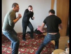 RUSYA'DA YENİ MODA APAÇİ DANSI