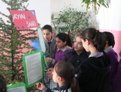 Unutulmaz Şairler Ve Şiirleri Öğrencilerin Beyinlerine İşleniyor