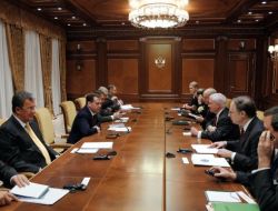 Medvedev, Abd'ye Arabulucu Olmayı Önerdi