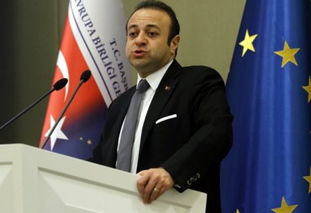 EGEMEN BAĞIŞ'TAN SARKOZY'E TEPKİ!