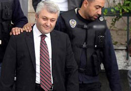 Özkan Aday Adaylığını Açıkladı