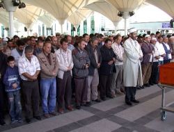 Maganda Kurşunuyla Can Veren Metehan Toprağa Verildi