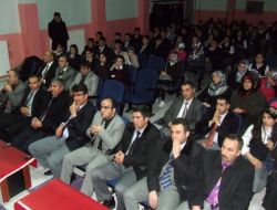 Öğrenciler ‘peygamber Efendimiz’ Konulu Şiirleri En Güzel Okumak İçin Yarıştı