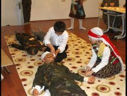 ''Akşehir Şehitleri'' Resim Sergisi Duygulandırdı