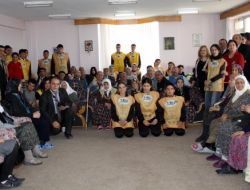 ‘yaşlı Çınarlar’dan Eski Burdur’u Dinlediler