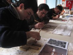 Ortopedik Engelliler Cam Ve Seramik Ustalığı Eğitimi Alıyor