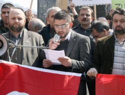 Zonguldak'ta Fransa Ve Abd Bayrakları Yakıldı