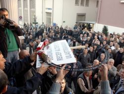 Dolmuş Şoförlerinden Tabutlu Eylem