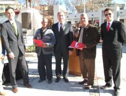 Yalvaç’ta Ağaç Sevdalılarına Plaket