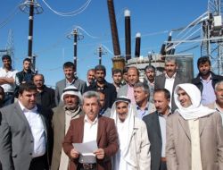 Muhtarlar Teiaş Önünde Basın Açıklaması Yaptı