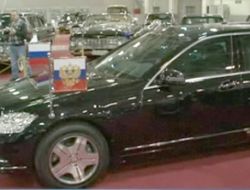 Rus Liderlerin Makam Arabaları Görücüye Çıktı