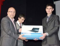 İhl Öğrencileri Hafızlık Ve Ezan Okumada Yarıştı