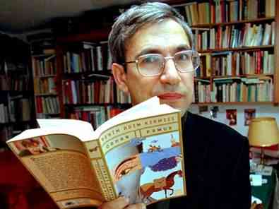 Pamuk Türklüğe Hakaret'ten Ceza Aldı